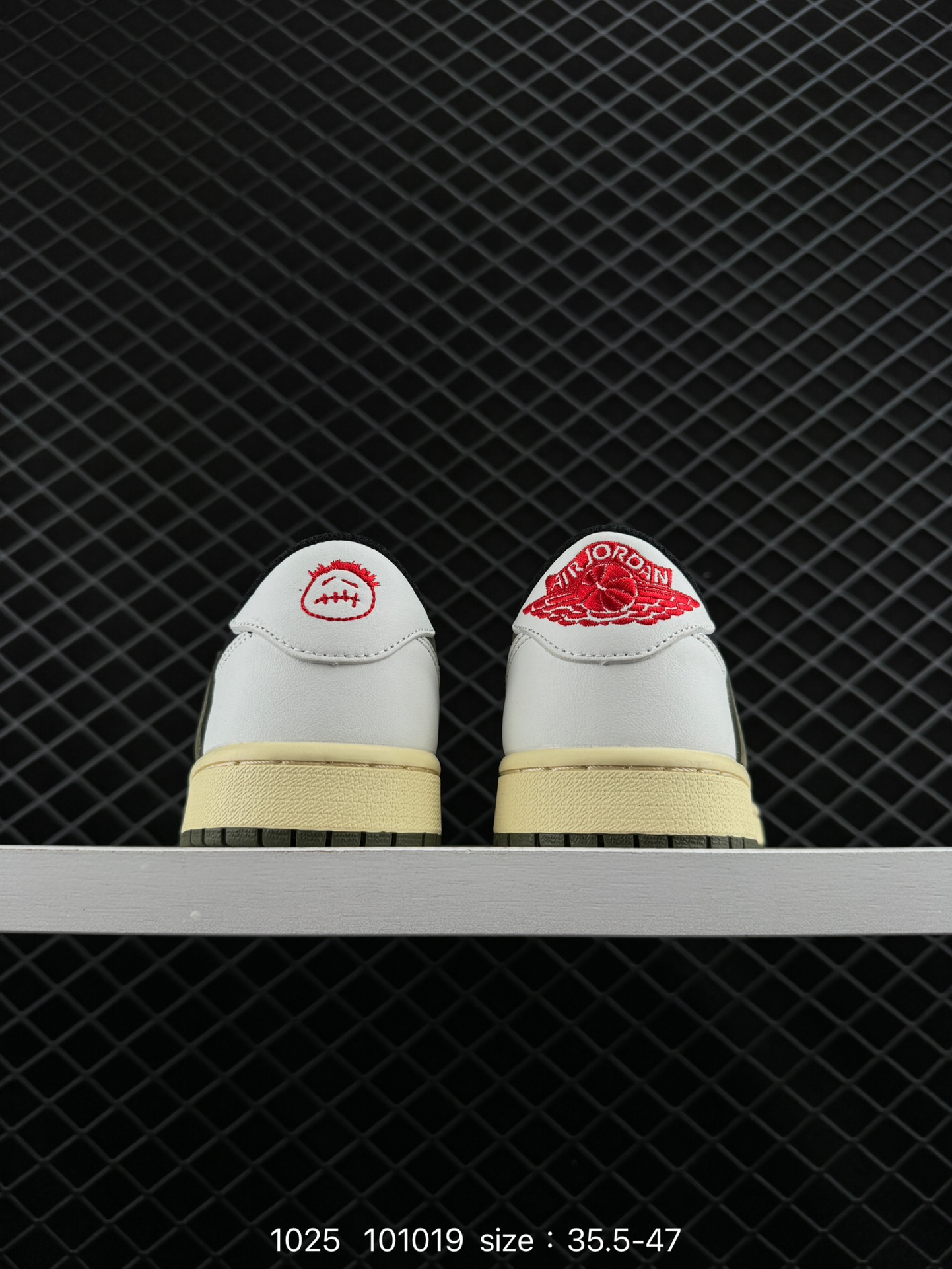 fragment design x Travis Scott x Nike Air Jordan 1 Low OG SP”Black/Green Toe“